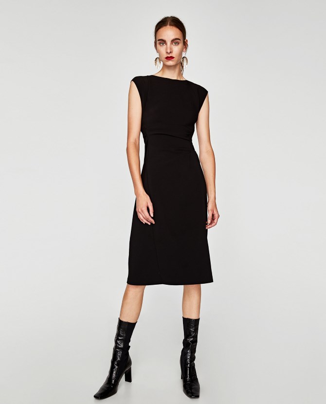 Crna haljina može proći već sada | Foto: Zara (kolekcija za jesen/zimu 2017/2018.)