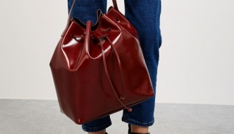 Želimo i ovu: 'Rokerskija' varijanta crvene torbe