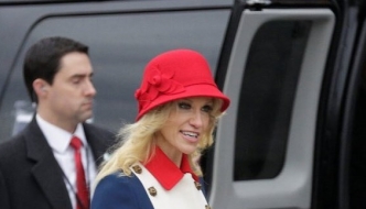 Svi se sprdaju s inauguracijskim kaputom 'najmoćnije žene SAD-a'