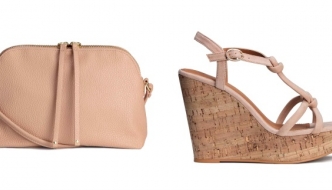 Prljavoružičasta je IN: Sandale i torbica idealna su ljetna kombinacija!