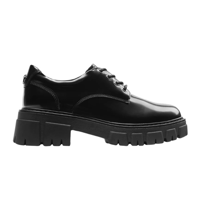 Deichmann - 34,99 € / 263,63 kn