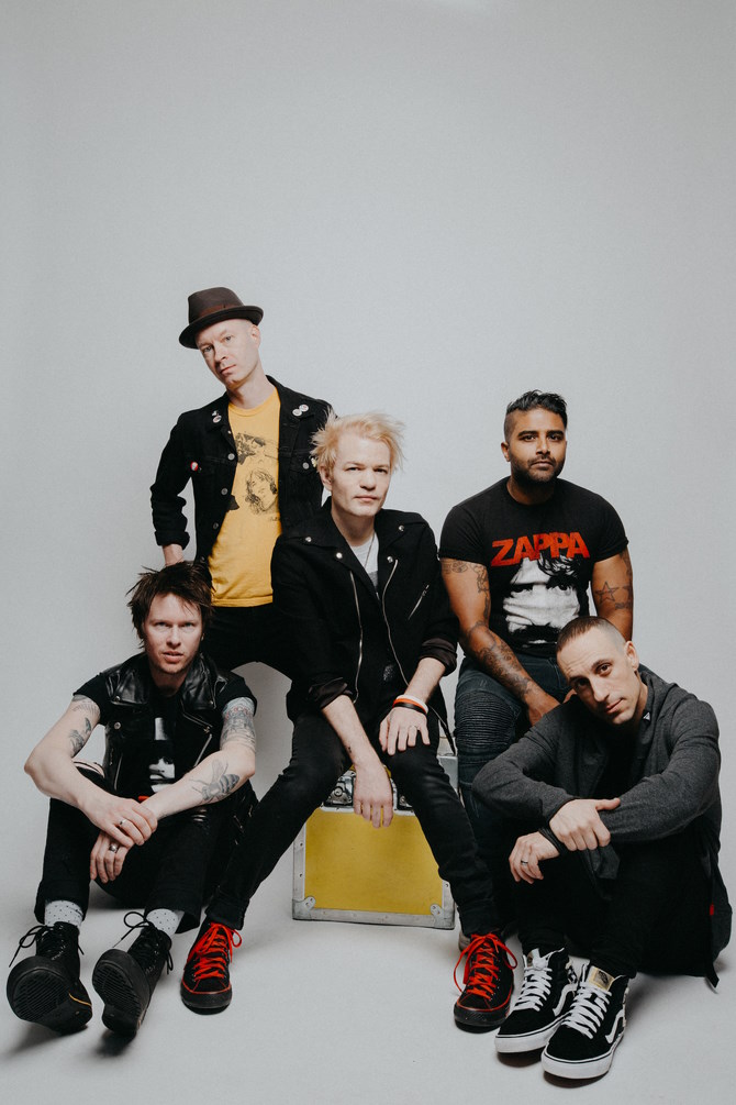 SUM 41