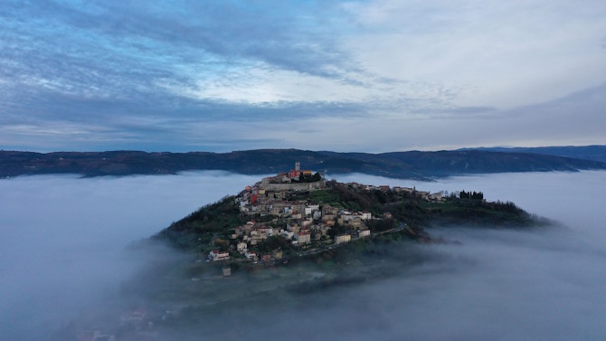 Motovun u trećoj sezoni Europe iz zraka