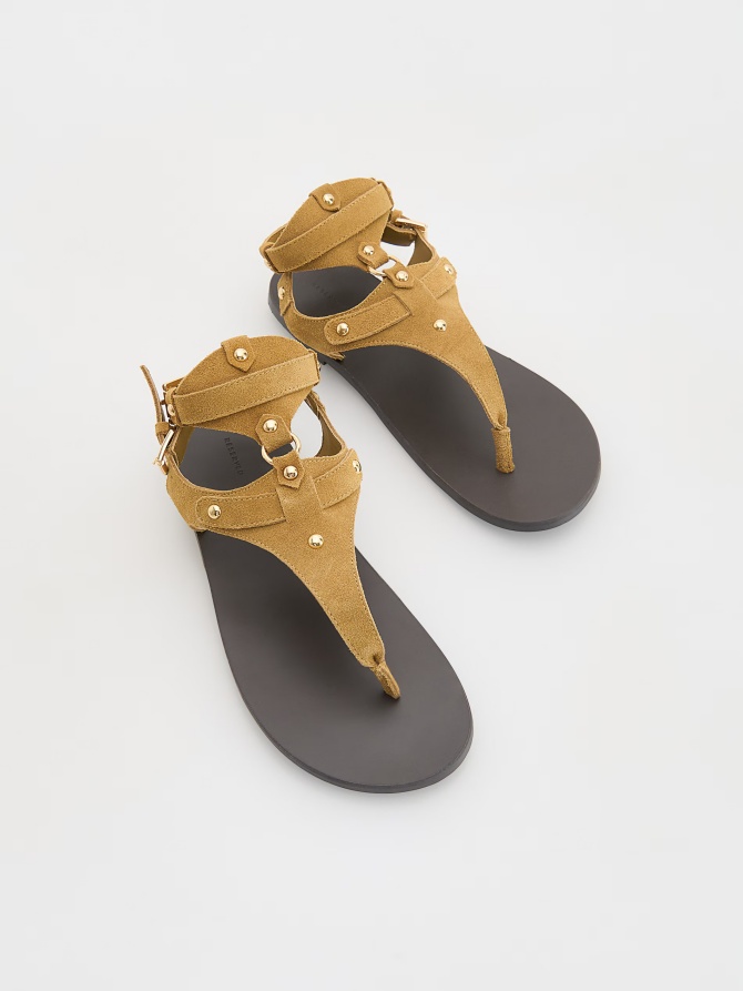 Reserved - 29,99 €