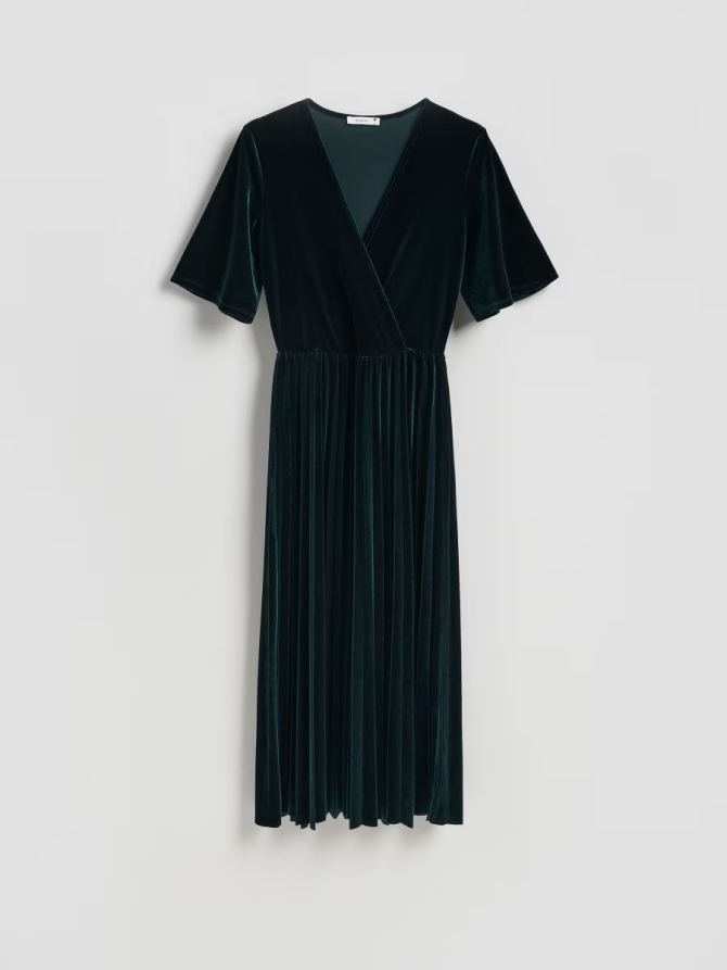 Reserved -  32,99 €