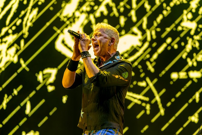 The Offspring na Nova Rock festivalu, 2026. Foto: Srečko Zajec, CroModa