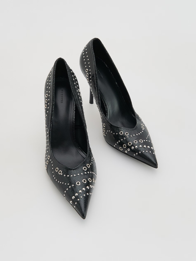 Reserved -  45,99 €