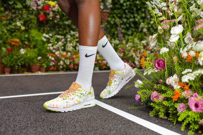 NikeCourt x Liberty