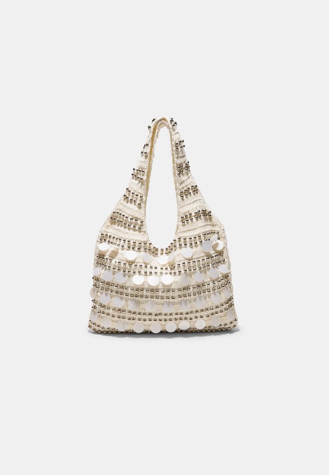 Stradivarius - 25,99 €