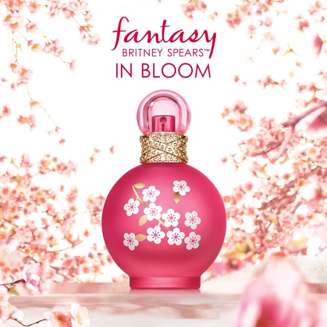 Britney Spears Fantasy in Bloom