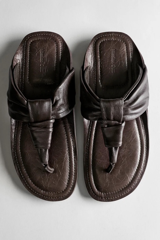 Foto: Massimo Dutti. Cijena: 99,95 € 