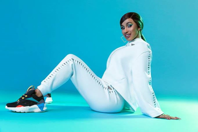 Cardi B za Reebok