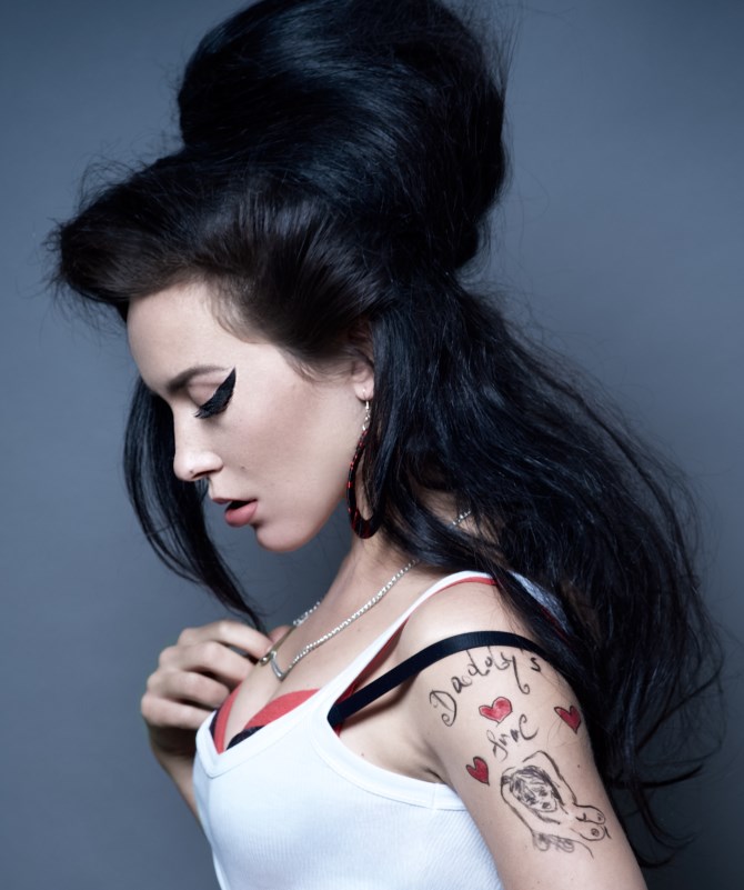 Iva Mihalić kao Amy Winehouse