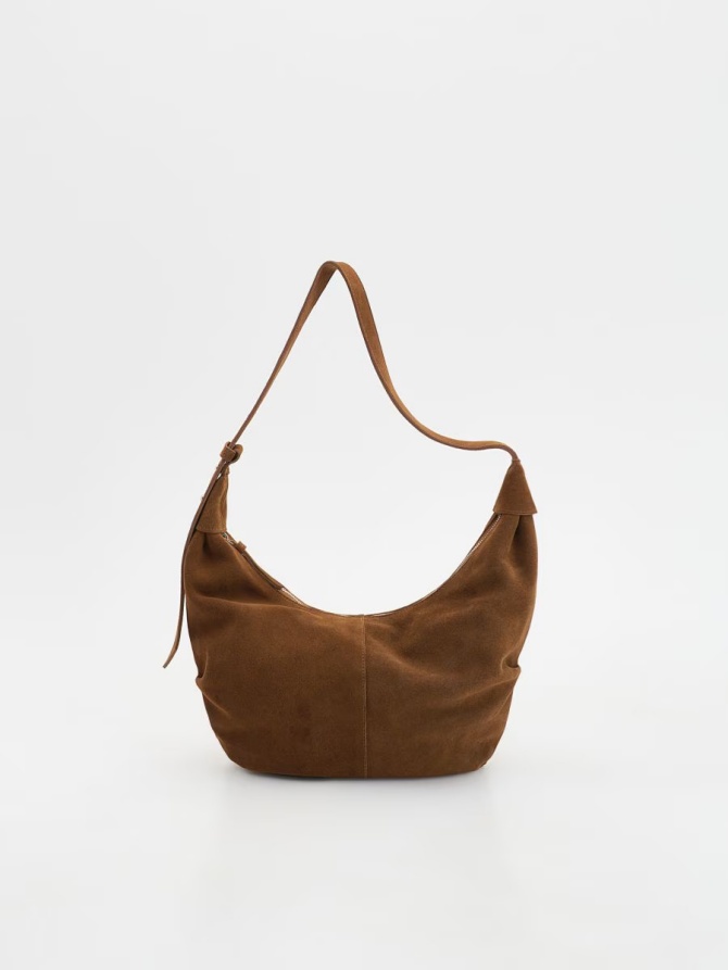 Reserved - 65,99 €