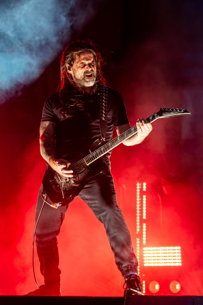 Sepultura na zagrebačkoj Šalati. Foto: Srečko Zajec, CroModa