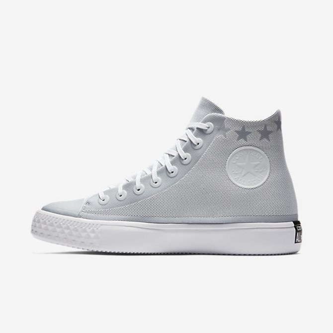 Converse Chuck Taylor All Star Modern East vs. West