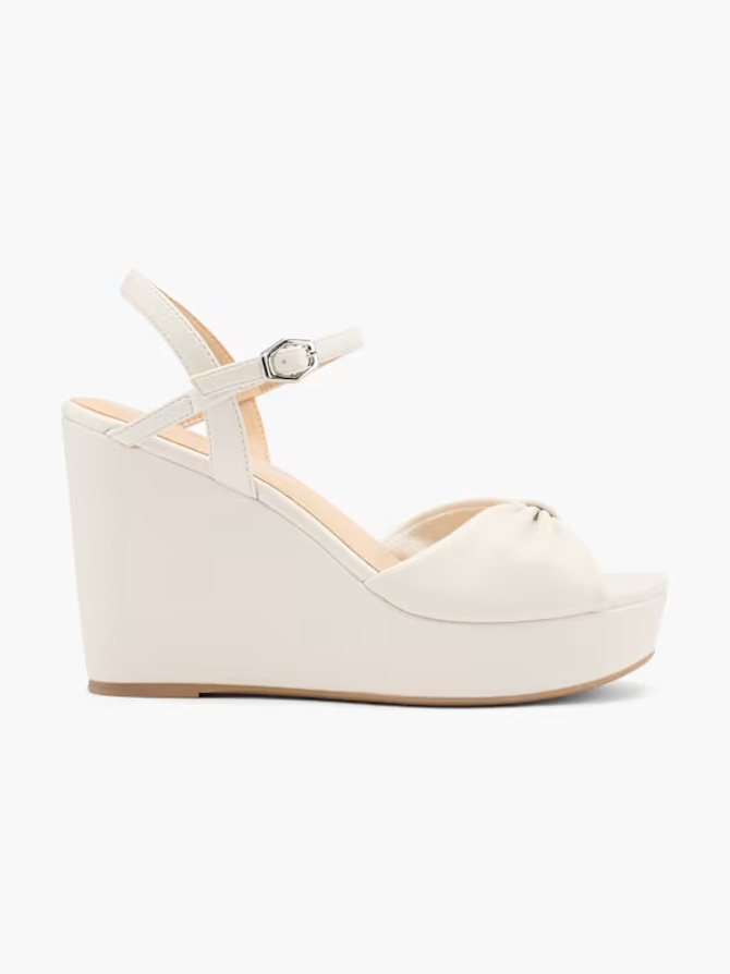 Deichmann - 29,99 eura