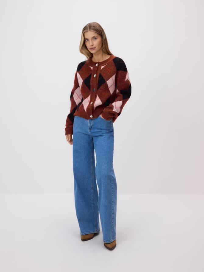 Reserved -  32,99 €