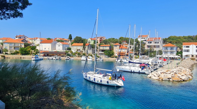 Božava, Dugi otok. Ilustracija. Foto: CroModa