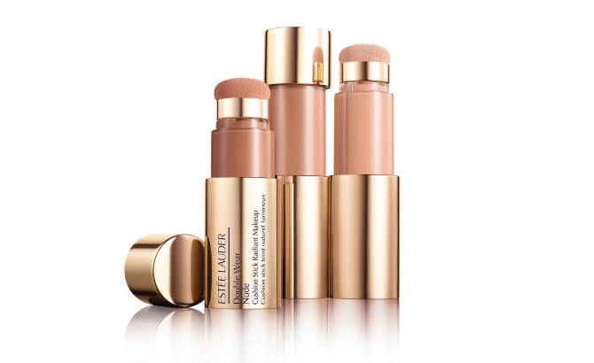 Double Wear Nude Cushion Stick Radiant Makeup