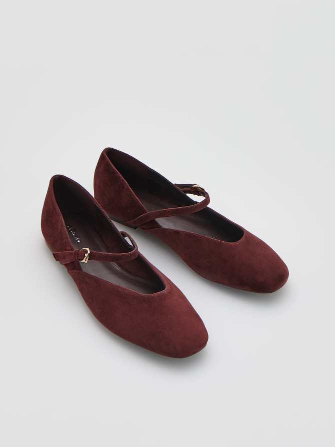 Reserved -  45,99 €