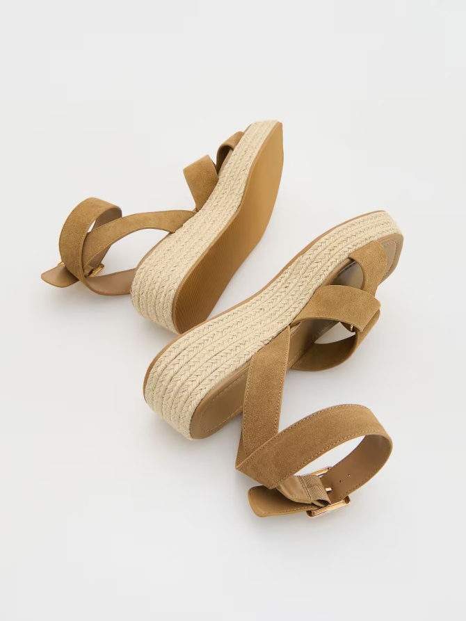 Reserved - 39,99 €