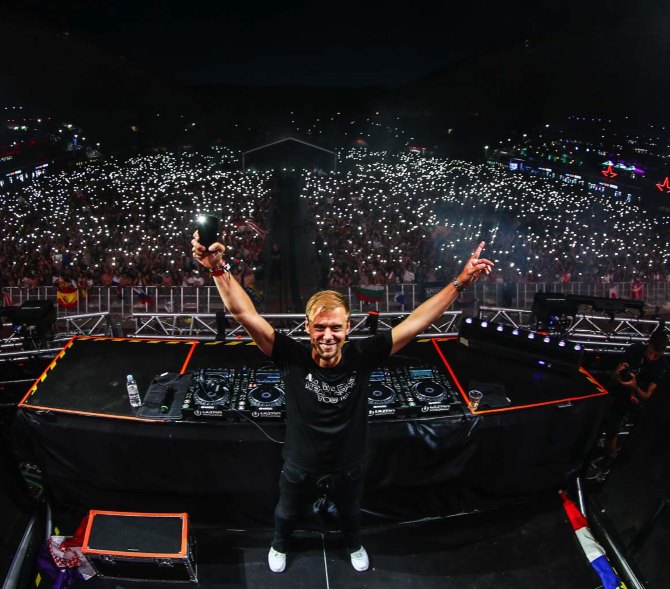 Armin van Buuren