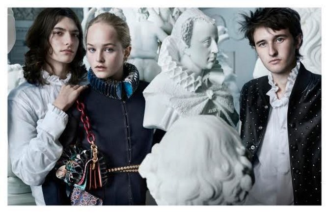 Burberry za jesen 2016. | Foto: Mario Testino