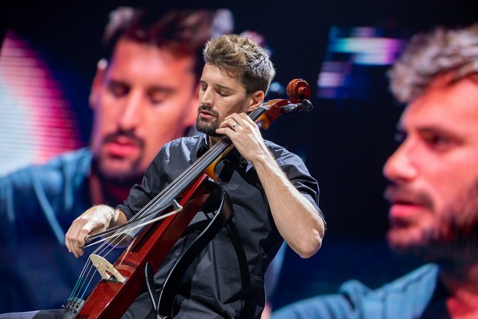 2Cellos u Areni Zagreb. Foto: Srečko Zajec, CroModa