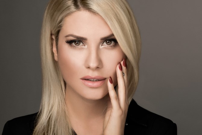 Ecija Ivušić nosi Max Factor | Foto: Matea Smolčić Senčar | Make-up: Vanesa Ćopić