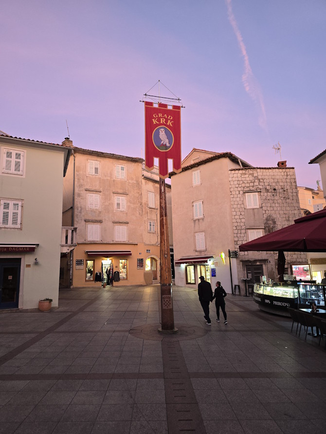 Vela placa. Foto: CroModa