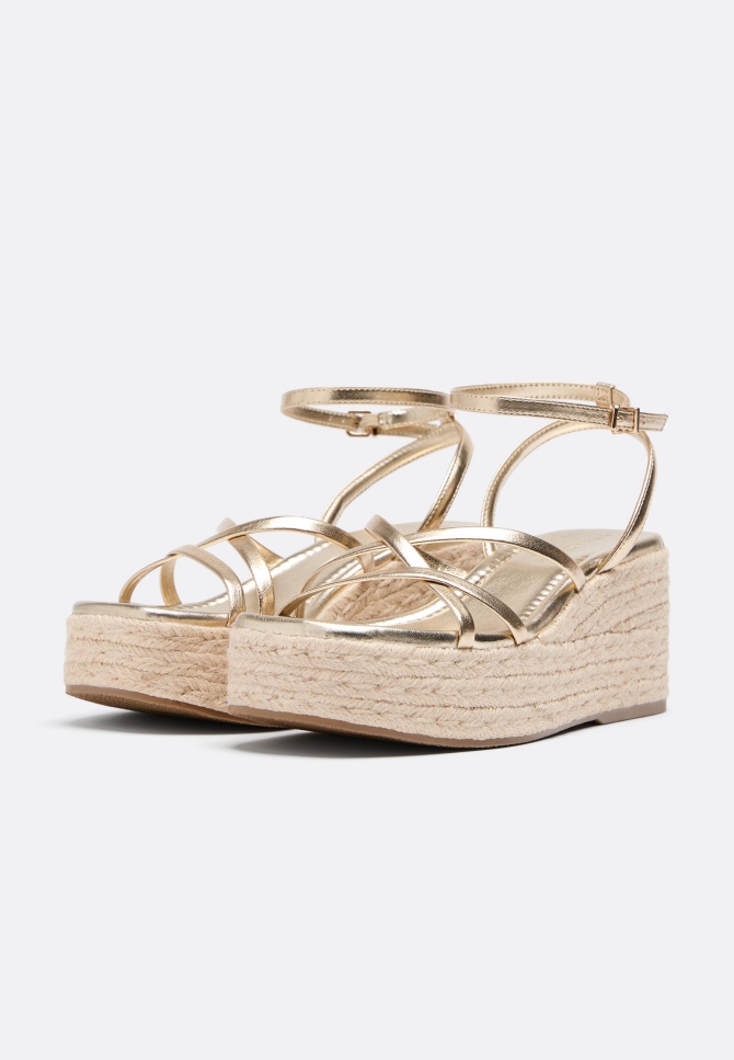Stradivarius - 29,99 €