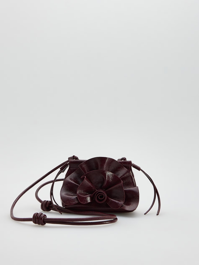 Reserved -  25,99 €