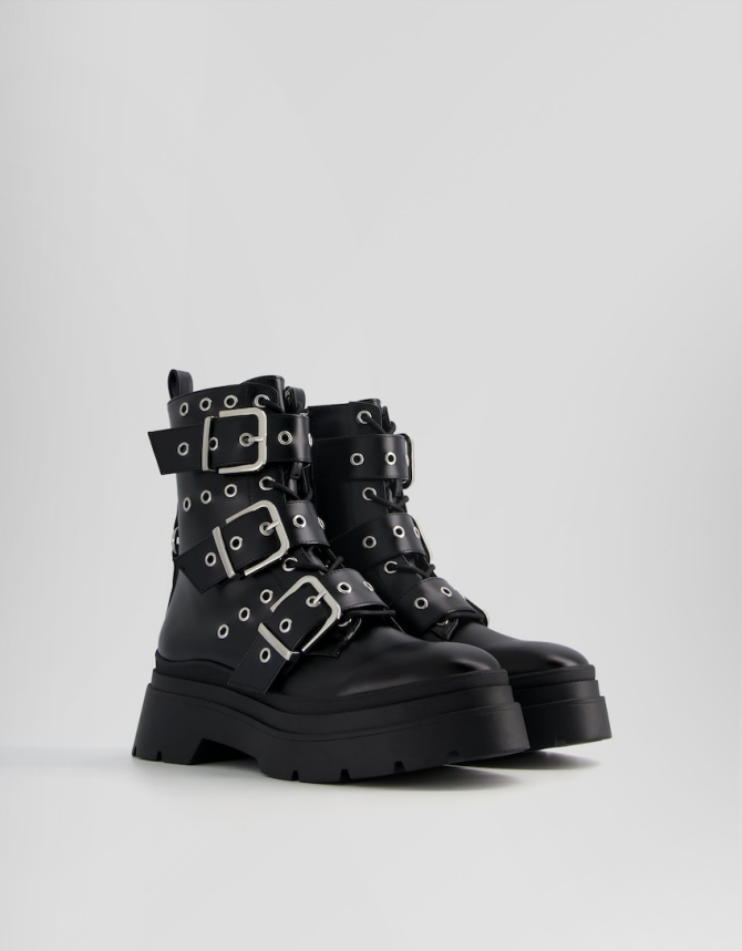 Bershka - 22,99 €