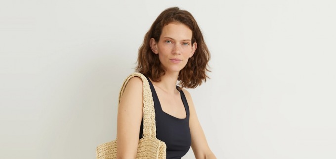 U C&A je stigla suknja s uzorkom koji će (opet) žariti i paliti