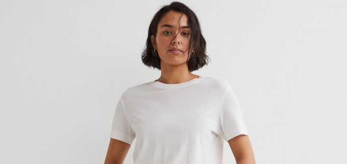 Hlače ovog kroja su hit, i u H&M-u su najprodavaniji komad