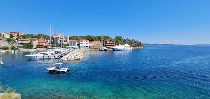 Dugi otok je poseban, evo 5 razloga zašto ga posjetiti