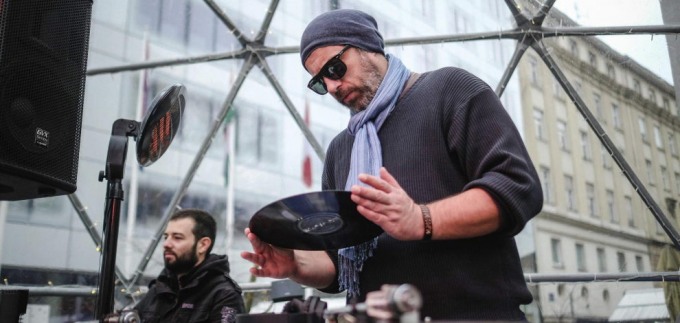 Najplesniji plan u Zagrebu: 12-satni Boogie Badnjak na EU Adventu