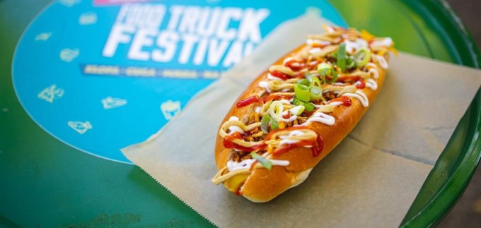 Slasna klopa i plesna mjuza na Food Truck Festivalu