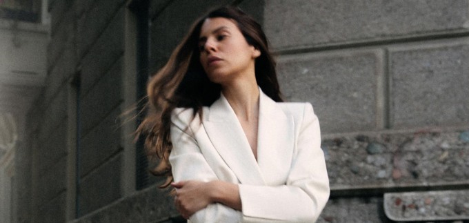 Zara nas je osvojila ovim hlačama, biste li ih i vi nosili?