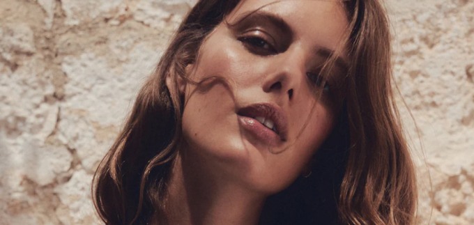 H&M ima novi ljetni hit, čarobnu haljinu koja pristaje svima