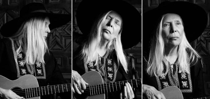 71-godišnja Joni Mitchell pozirala za Saint Laurent