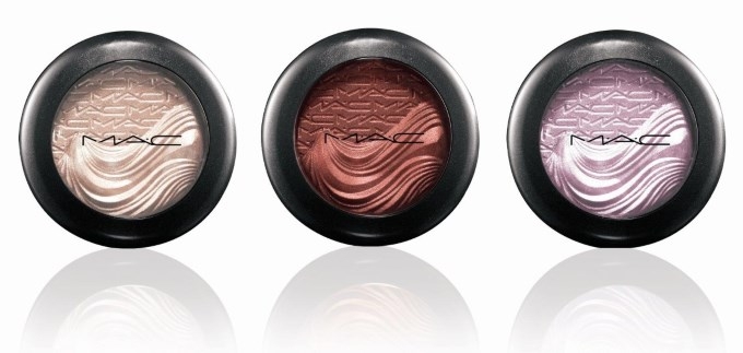 MAC In Extra Dimension: Nova sjenila dugotrajne intenzivne boje