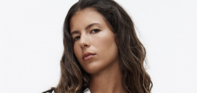 U Zari smo uočili divnu haljinu, prava je modna kraljica jeseni