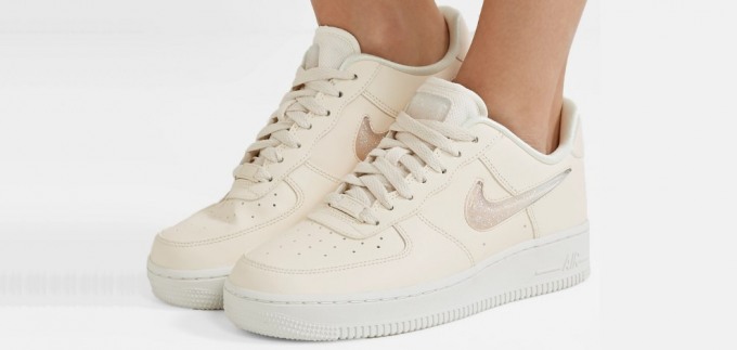 Spremni za Nike Air Force 1 u neodoljivom proljetnom ruhu?