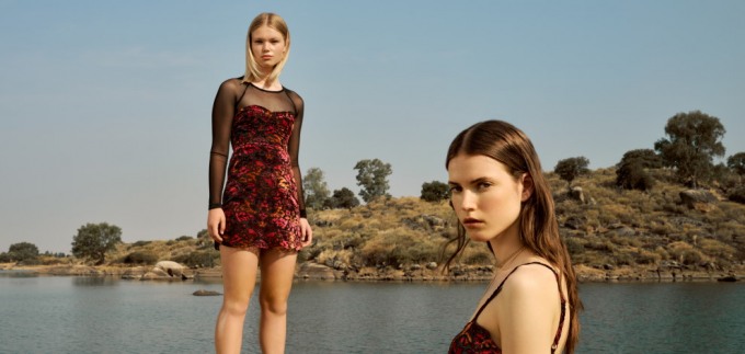 Stigla je kolekcija House of the Dragon x Stradivarius