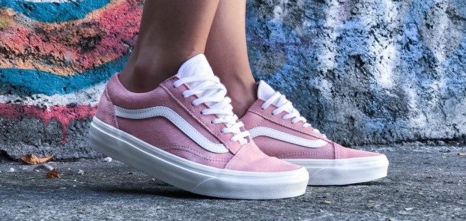 Vans Old Skool: Kultni model tenisica u bojama nove sezone