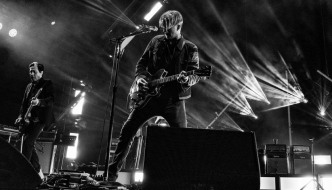 Rasprodan prvi od dva datuma za Queens of the Stone Age