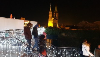 Condé Nast Traveler nahvalio Advent u Zagrebu