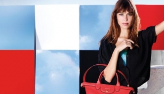 Luksuz u bojama proljeća: Alexa Chung za Longchamp